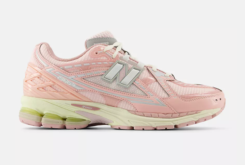 new-balance-pink-sneakers